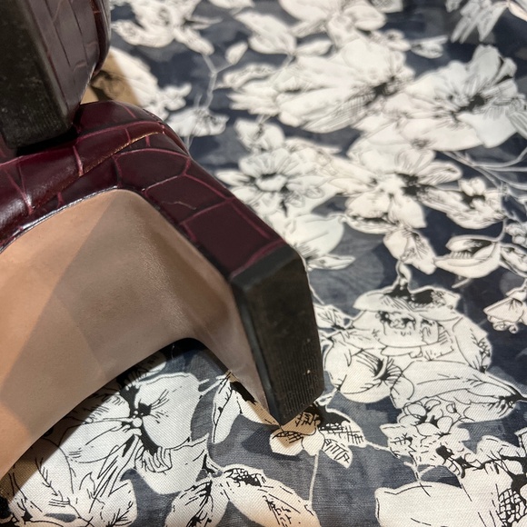 NEW LISTING!!! — Schutz Leather Ankle Boots - Picture 9 of 15